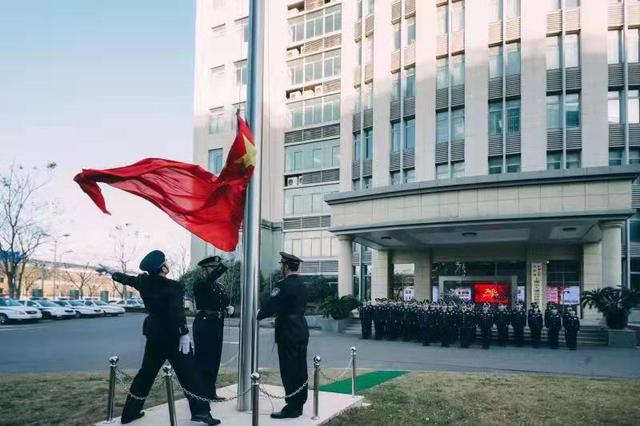 接续奋斗 砥砺前行！来自驻守上海口岸移民管理警察们的新年愿景